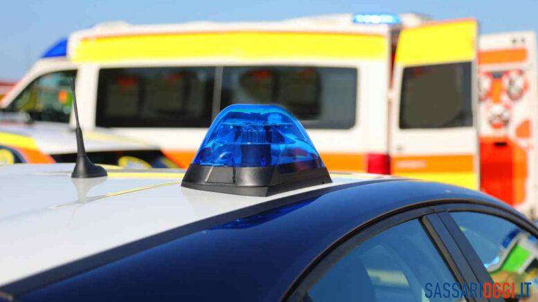 Carabinieri e ambulanza
