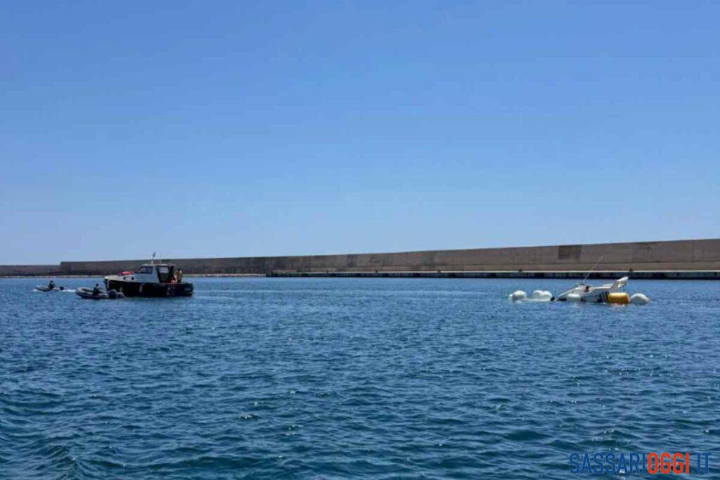 Recuperata la barca affondata a Punta Negra, nessun danno ambientale