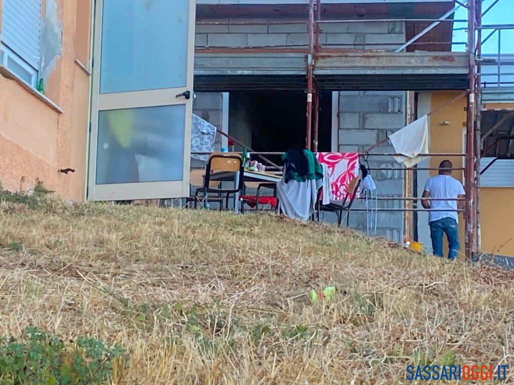 Festival a Ossi, ospiti nelle scuole: il caso finisce in Prefettura