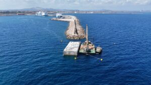 operazioni immersione cassone antemurale porto torres