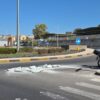 Camion perde materiale e scappa, traffico in tilt a Sassari