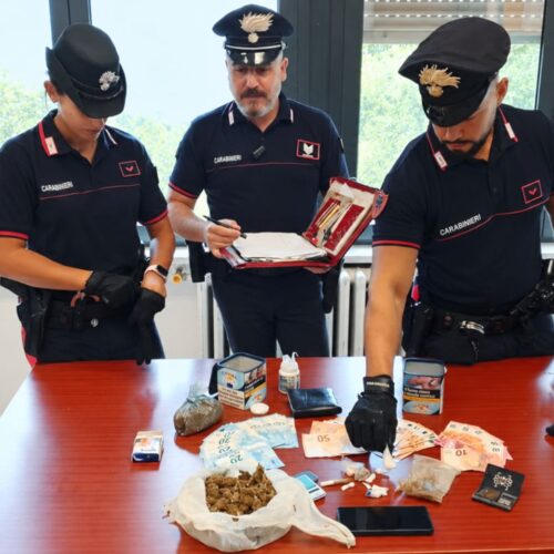 Cocaina e marijuana in garage, arrestato a Porto Torres