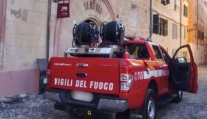Fumo in una palazzina, evacuati i residenti ad Alghero