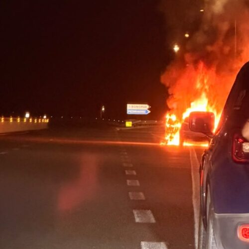 Incendio auto Bonorva