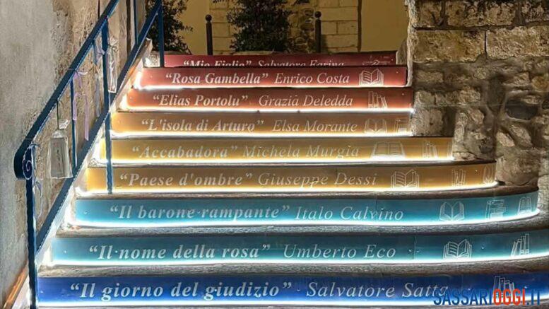 La scalinata di Palazzo Baronale a Sorso si accende di cultura