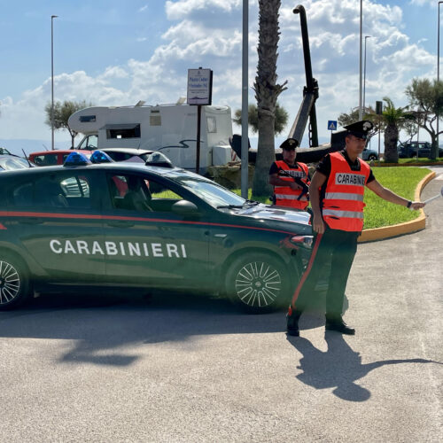 carabinieri porto torres