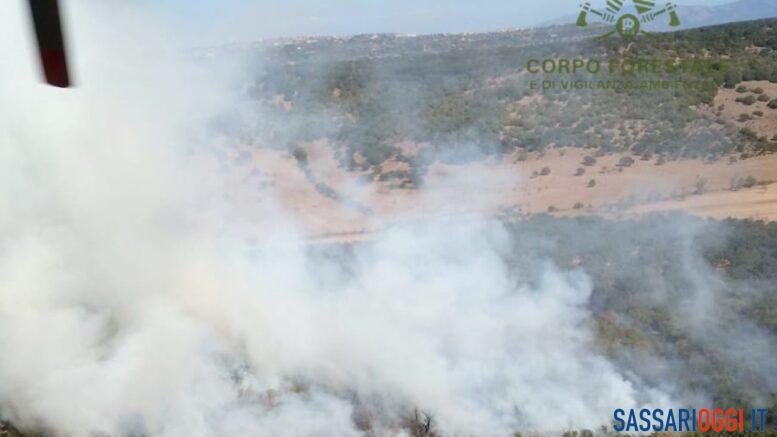 chiaramonti incendio corpo forestale