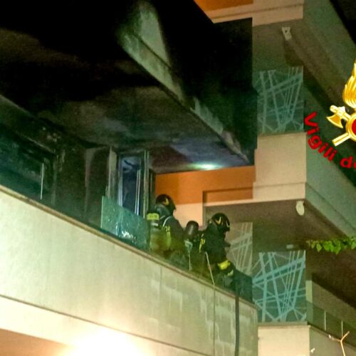 incendio casa alghero