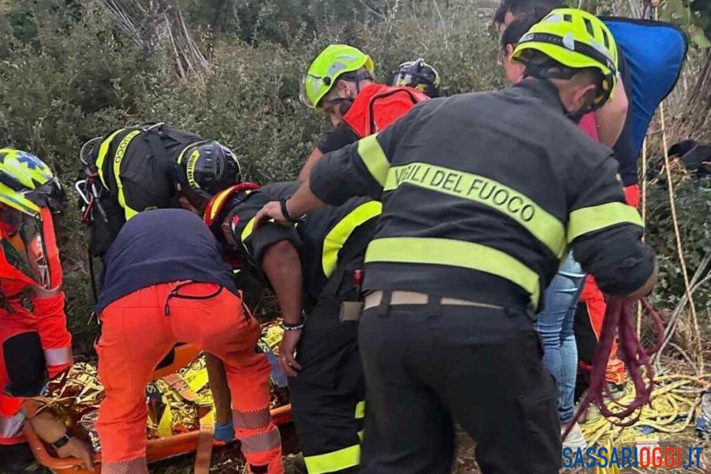 Caduto dentro un pozzo di 4 metri a Ozieri: come sta l’uomo