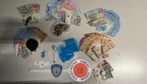 Droga nascosta in bocca e sotto i jeans, arrestato a Sassari