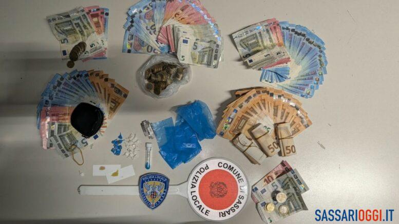 Droga nascosta in bocca e sotto i jeans, arrestato a Sassari