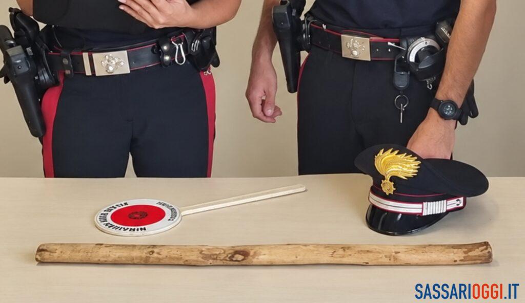 Guida senza patente e ha un bastone in auto, denunciato a Porto Torres
