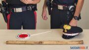 Guida senza patente e con un bastone in auto, denunciato a Porto Torres