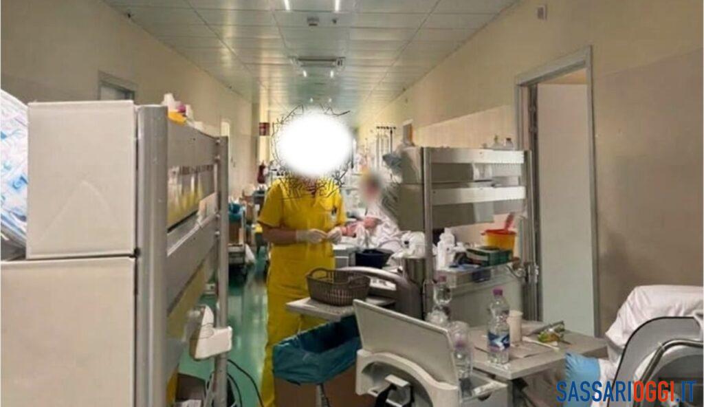 Pazienti gravi nei corridoi dell’ospedale di Sassari, la situazione