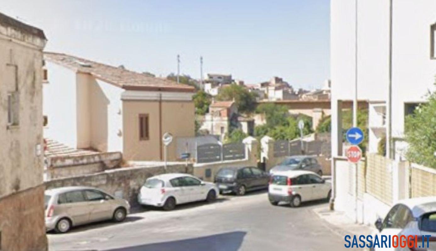 accoltellamento sassari le iene via marghinotti via palmaera