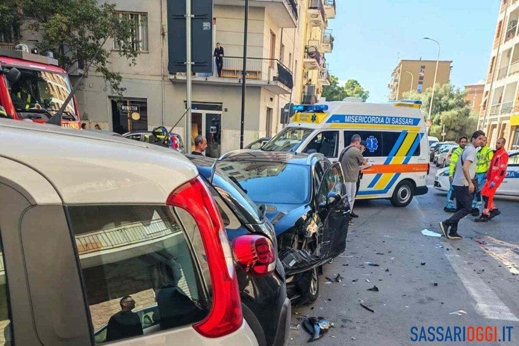 Allarme a Sassari, 887 incidenti e 15 morti nel 2026: scattano i controlli